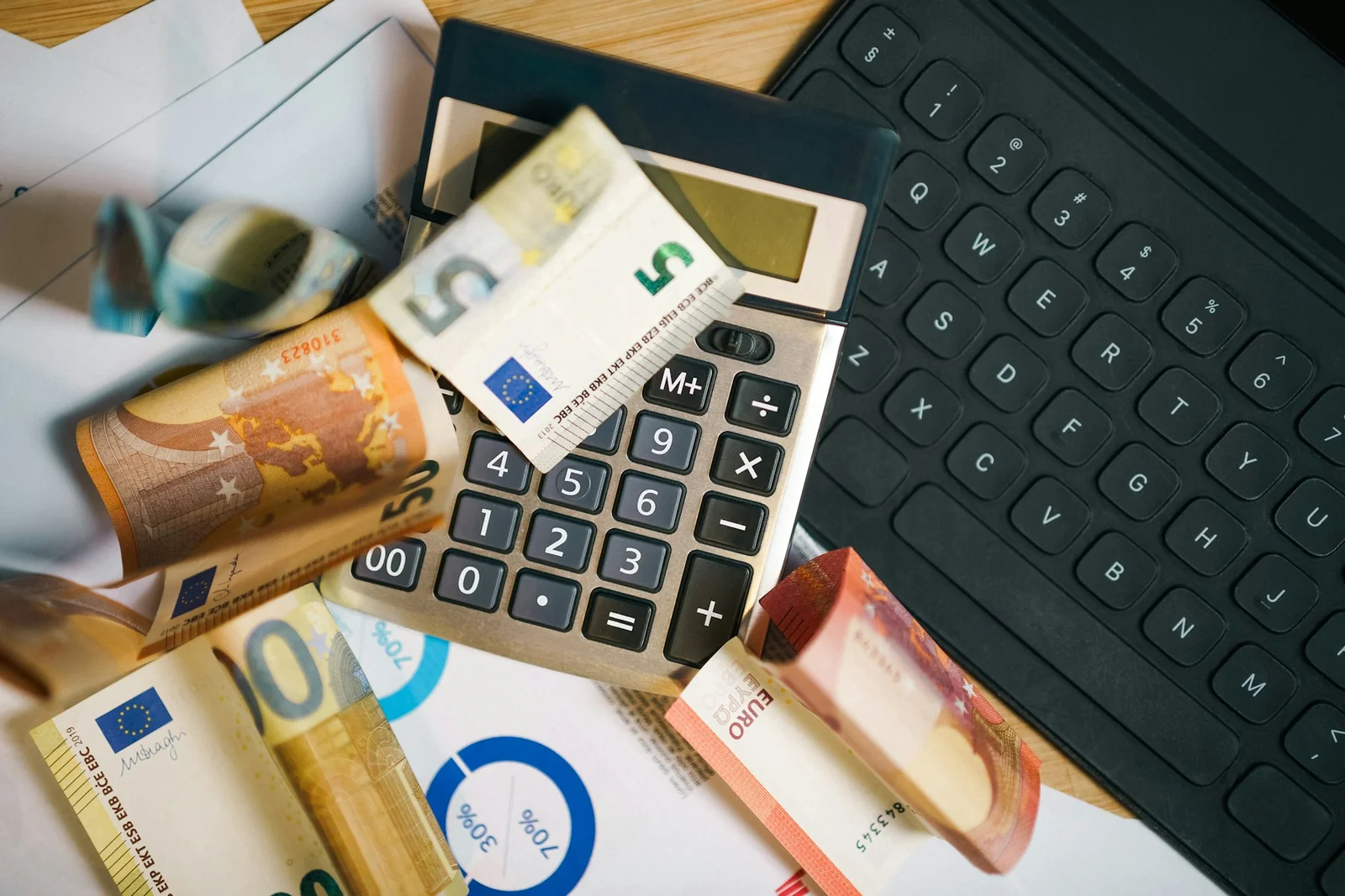 Double-Entry Bookkeeping Explained Simply — Complete Guide